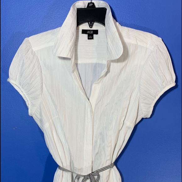 AGB Woman’s Blouse - Picture 2 of 4